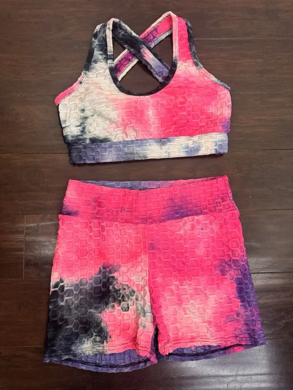AQ-SPORT 2 Pc Matching Workout Set Sports Bra Biker Shorts Tie Dye Honeycomb M